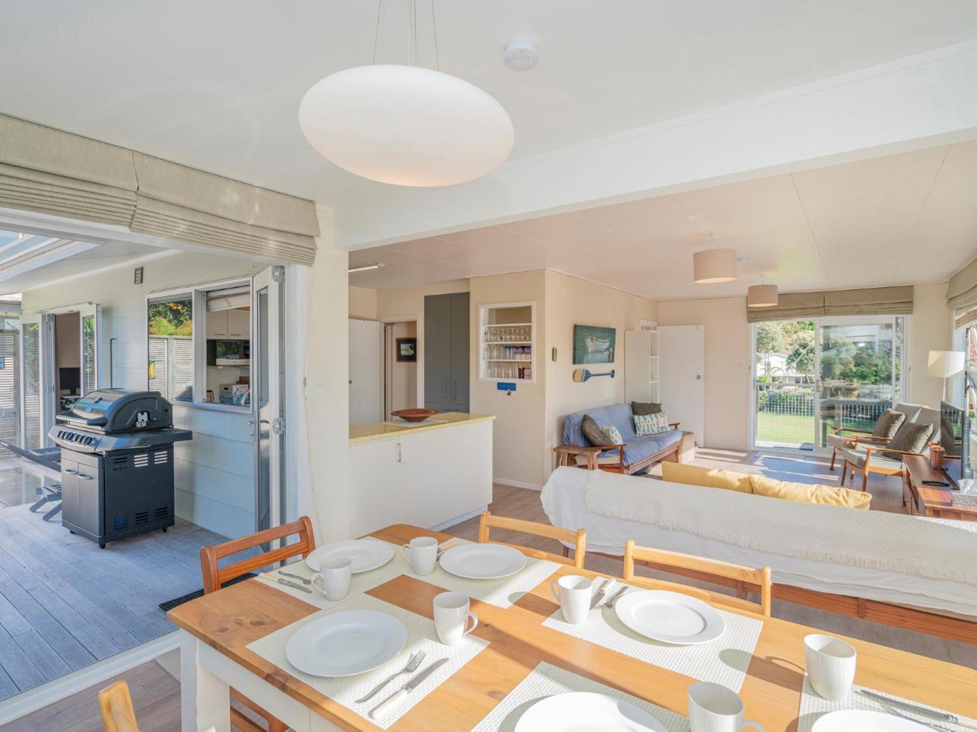 Hahei Kiwi Bach - Hahei Holiday Home Exterior photo