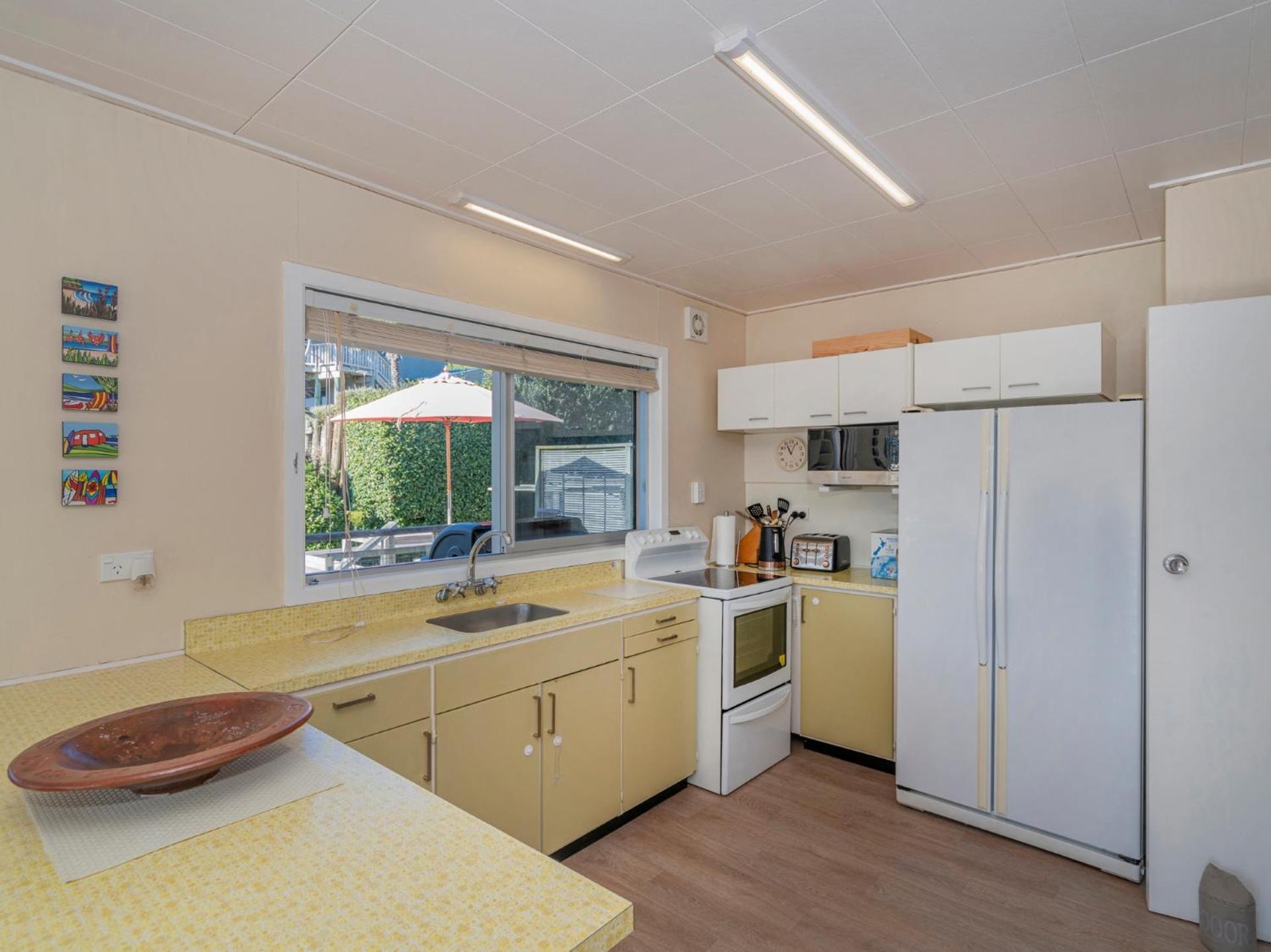 Hahei Kiwi Bach - Hahei Holiday Home Exterior photo